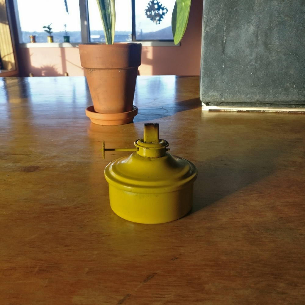 Yellow Metal Gas Lamp / outdoor / vintage